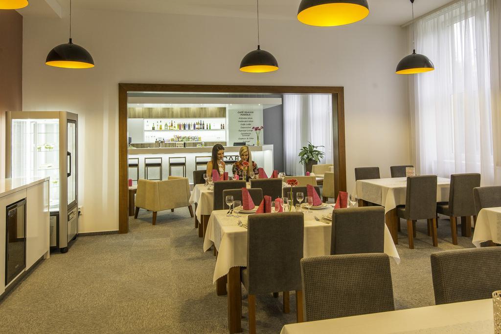 Hotel Skalka Rajecké Teplice Εξωτερικό φωτογραφία