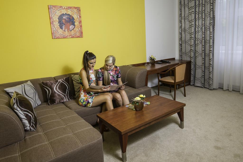 Hotel Skalka Rajecké Teplice Εξωτερικό φωτογραφία